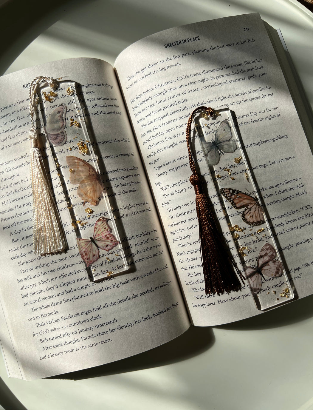Vintage Enamel Butterfly Solid Brass Tone Metal Bookmark - Marque Page  (1988)